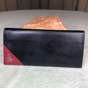 PRADA Saffiano Black Leather Bifold Wallet Purse Italy